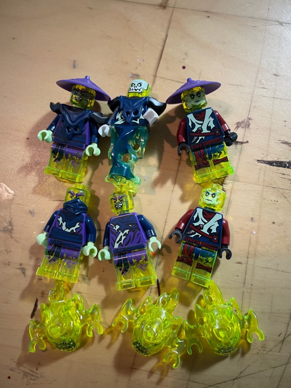 Lego Ninja Ghost Minifigure Pack - Purple, Neon Yellow & Red